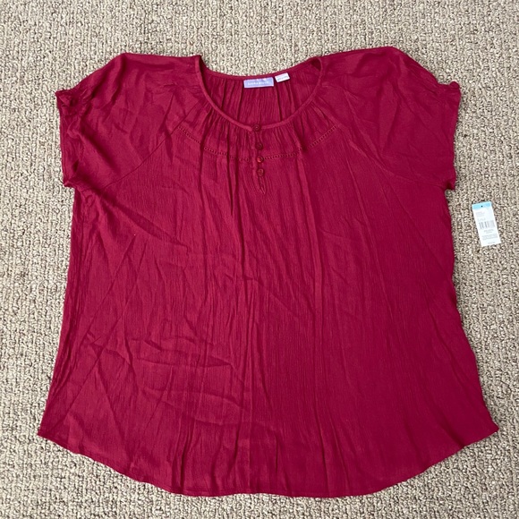 Women’s Short Sleeve Top - Picture 1 of 8